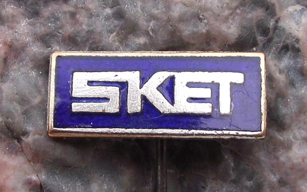 Vintage VEB Sket Magdeburg East German Engineering Pin Badge