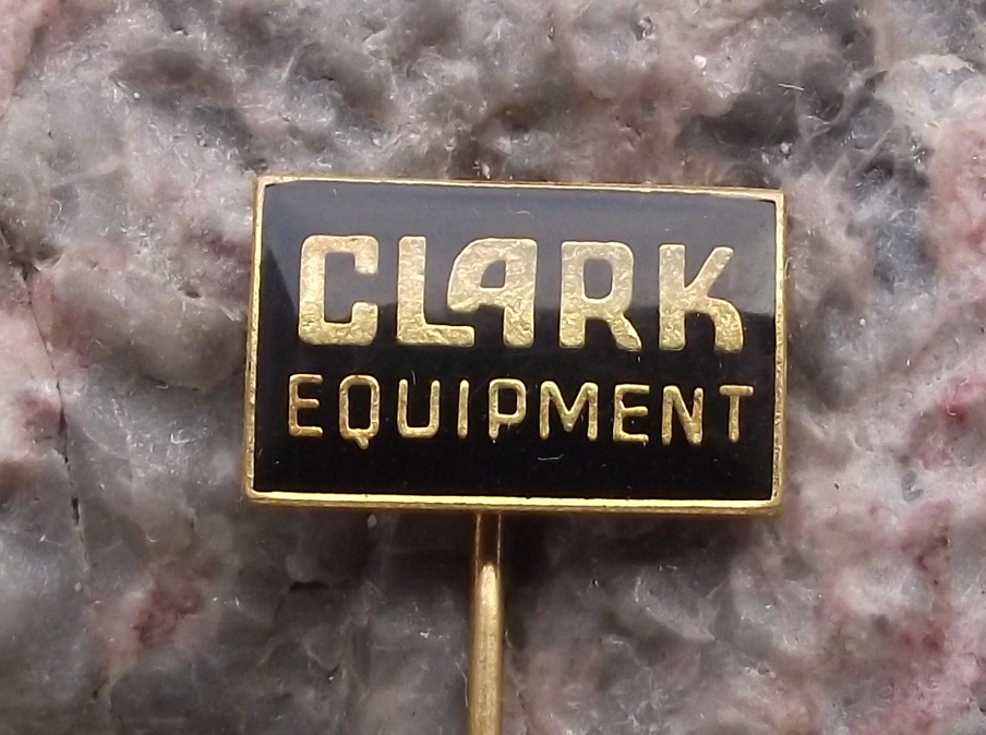 Vintage Clark Equipment Material Handling Construction Fork Lift Trucks Pin Badge