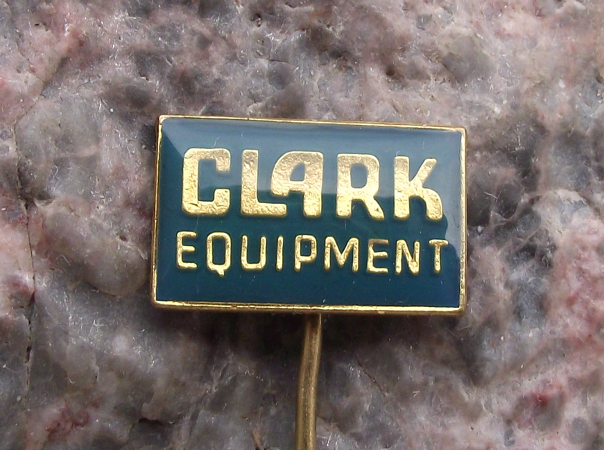 Vintage Clark Equipment Material Handling Construction Fork Lift Trucks Pin Badge