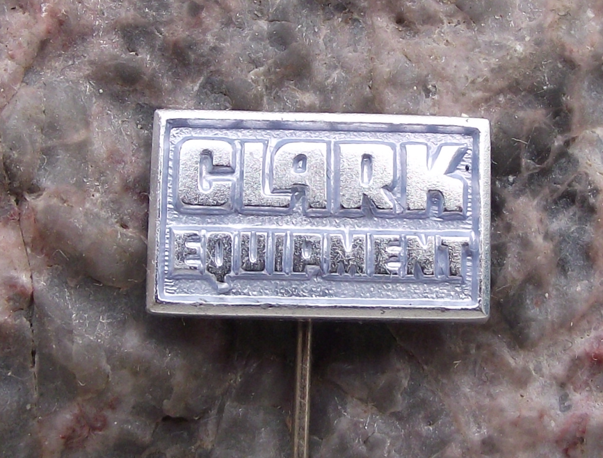 Vintage Clark Equipment Material Handling Construction Fork Lift Trucks Pin Badge