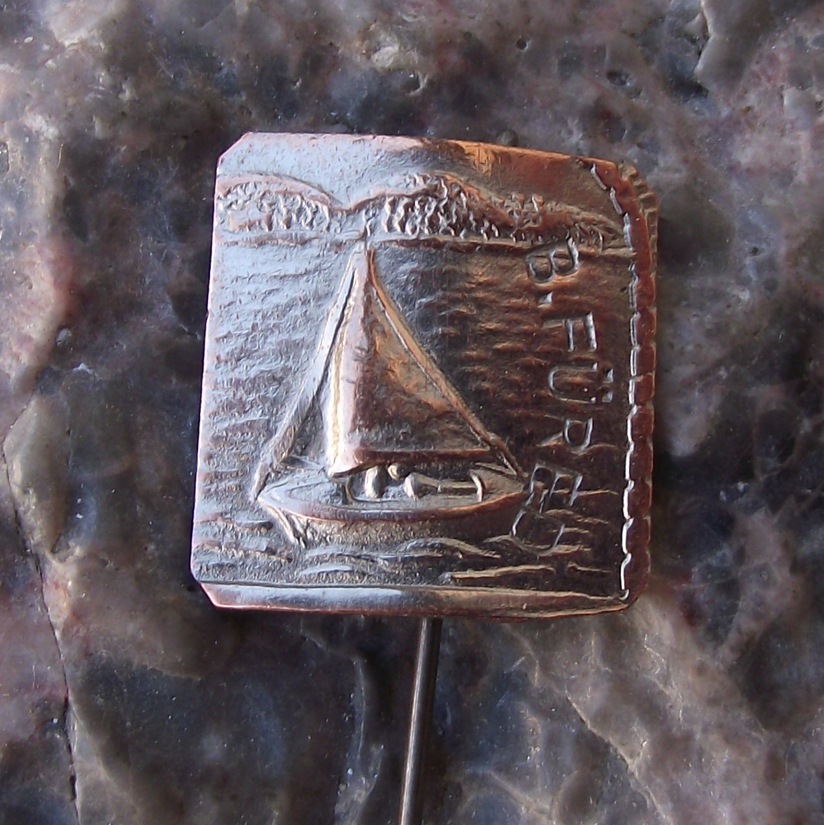 Vintage Balatonfured Balaton Lake Resort Hungary Yacht Sailing Pin Badge - Badgecrazy