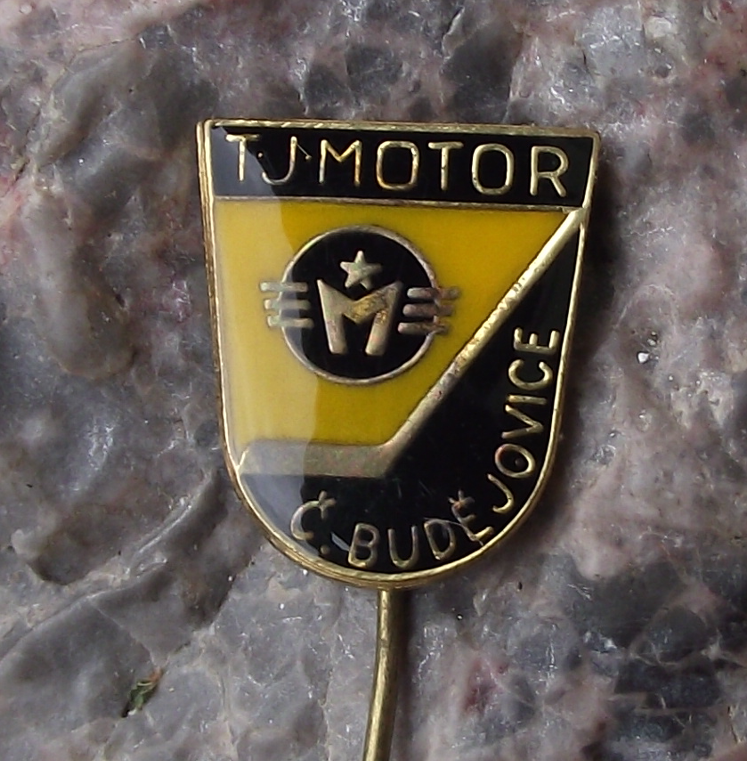 Vintage TJ Motor Ceske Budejovice Ice Hockey Czech Team Shield Pin Badge