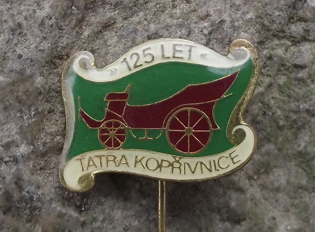 1975 Tatra Company 125th Anniversary Horse Drawn Carriage Coach Pin Badge - Badgecrazy