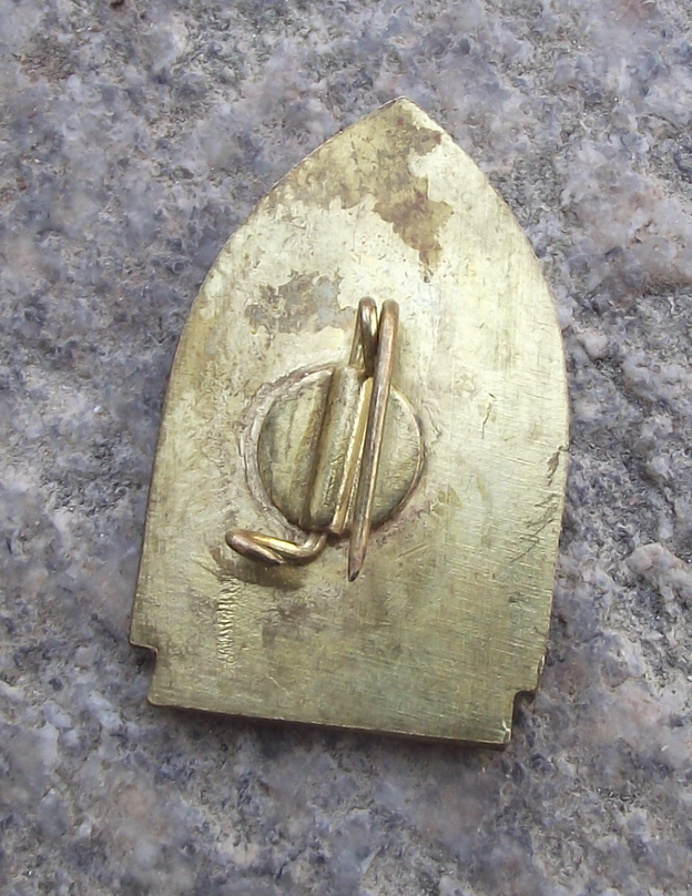 Vintage Estonia Tallinn Lion Head Door Knocker Pin Badge - Badgecrazy