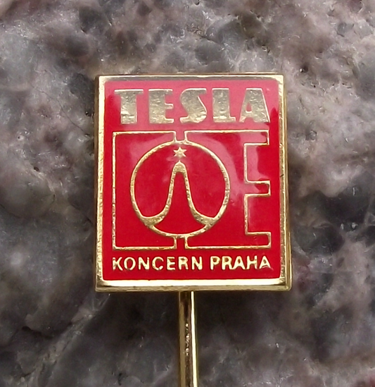 Vintage Tesla IE Koncern Praha Pin Badge