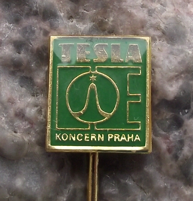 Vintage Tesla IE Koncern Praha Pin Badge