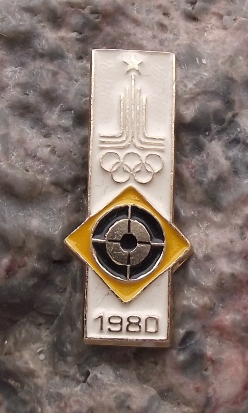 1980 Moscow Russia Summer Olympic Games Target Shooting Event Pin Badge