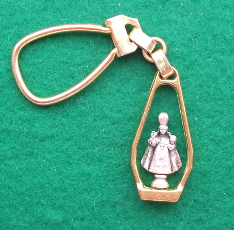 Vintage Christian Infant Jesus of Prague Religious Key Chain Keyring