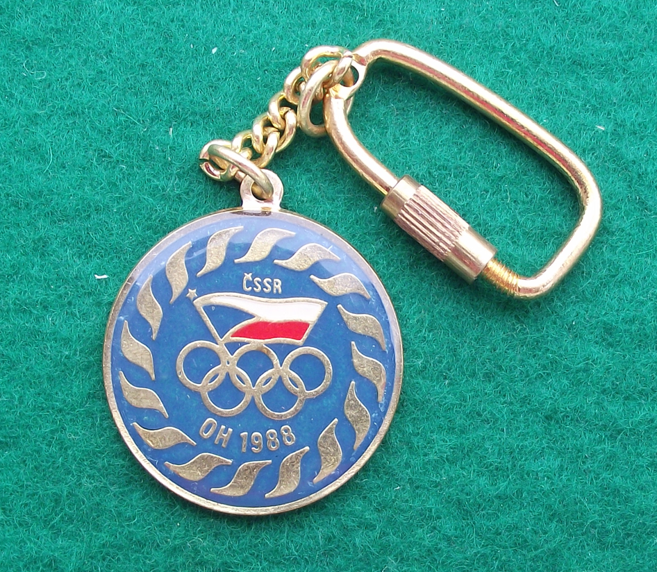 1988 Olympic Games Czech Olympic Comittee Team Keychain Key Chain Keyring Fob