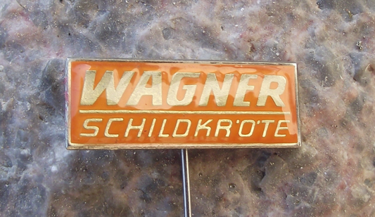 Vintage Wagner Schildkrote Forklift Maker Germany Fork Lift Company Pin Badge