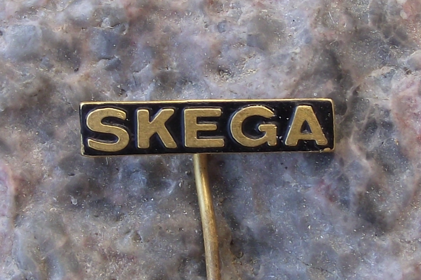 Vintage Skega Sweden Rubber Goods Tyres Tire Company Logo Pin Badge