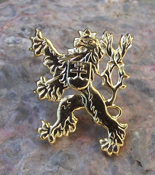 Large Czechoslovakia Rampant Lion National Coat of Arms Gold Colour Pin Badge
