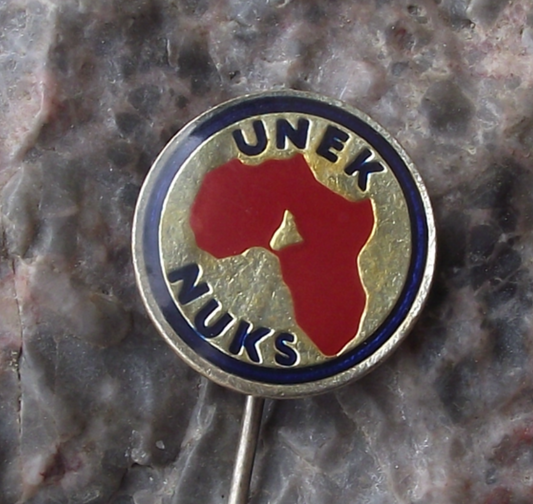 Vintage UNEK NUKS National Union Kamerun Students Cameroon Africa Pin Badge