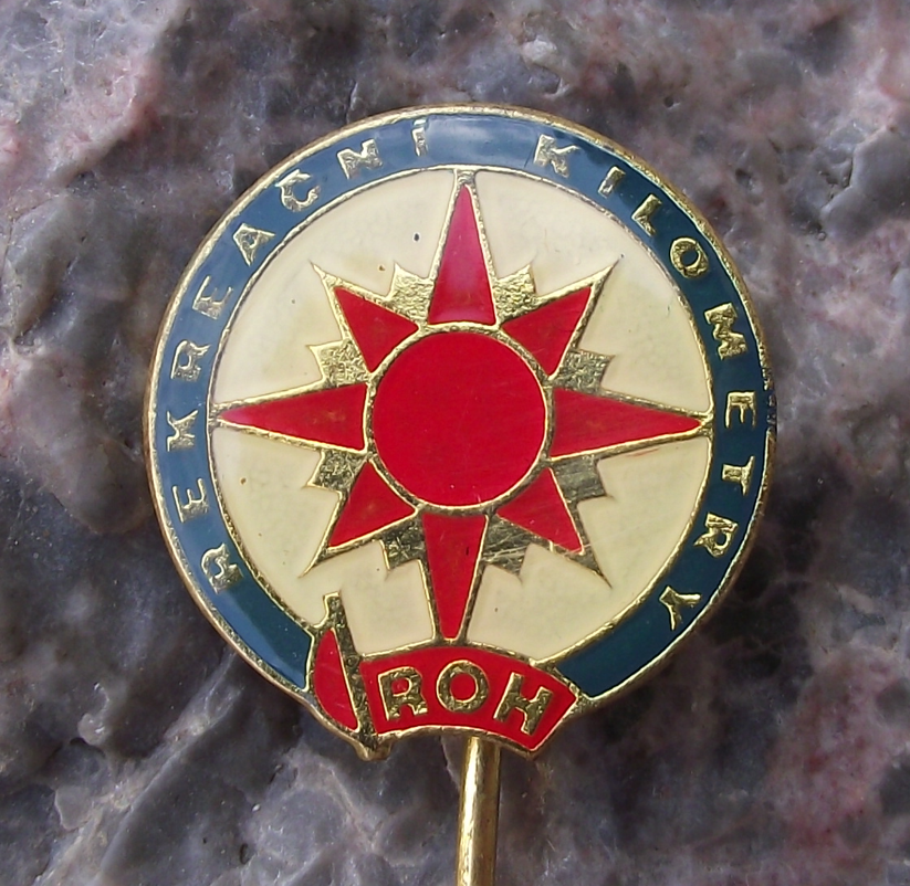 Vintage 100 km Kilometres Spring Walk National Walking Event Trade Union Pin ROH Badge