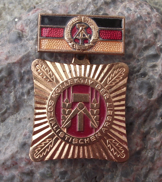 Vintage East German Socialist Workers DDR Agricultural Collective Award Medal