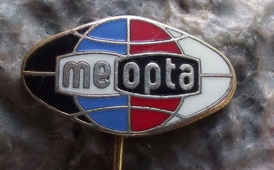 Oval Meopta Camera & View Master Company of Czechoslovakia Stereo Logo Pin Badge - Badgecrazy