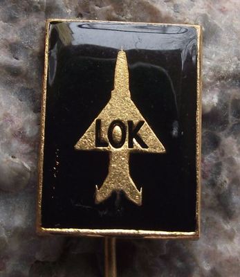 Sukhoi Su-22 20 17 Fitter Aircraft Kbely Aeroplane LOK Repair Facility Pin Badge - Badgecrazy