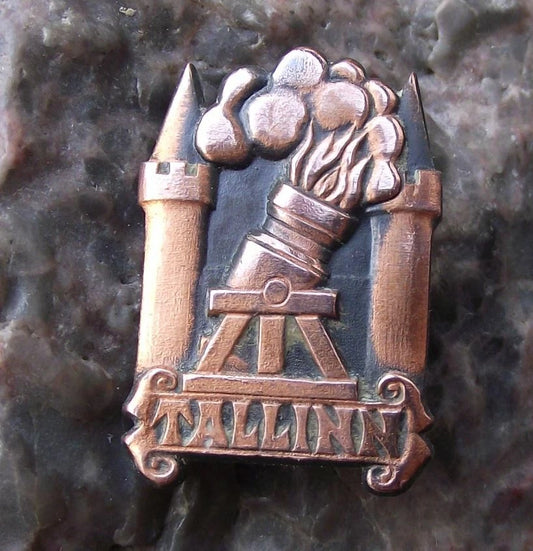 Antique Tallinn Estonia Towers Flaming Cannon City Torch Souvenir Pin Badge