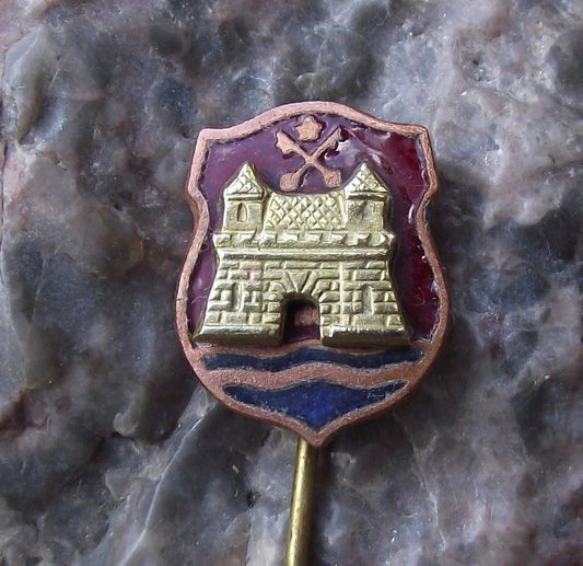 Vintage City of Riga Latvia 3D Coat of Arms Heraldic Crest Souvenir Pin Badge