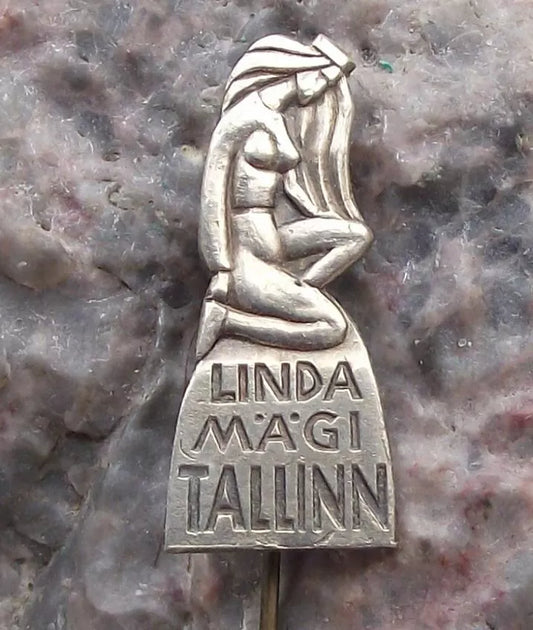 Vintage Lindamagi Park Tallinn Estonia Linda Statue Travel Souvenir Pin Badge