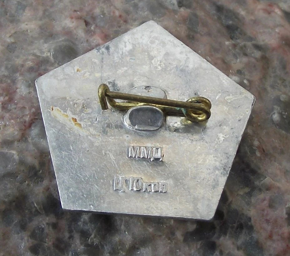 1970 Lunokhod 1 Robotic Moon Rover Soviet Union Space Program BAHX Pin Badge
