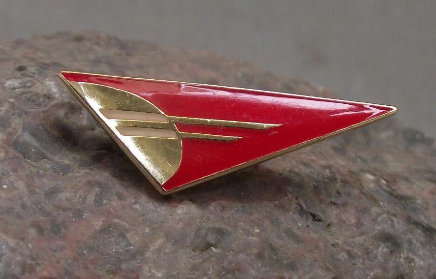 Vintage Czech Pioneer Pionyr Youth Achievement Stripes Stage 2 Pin Badge