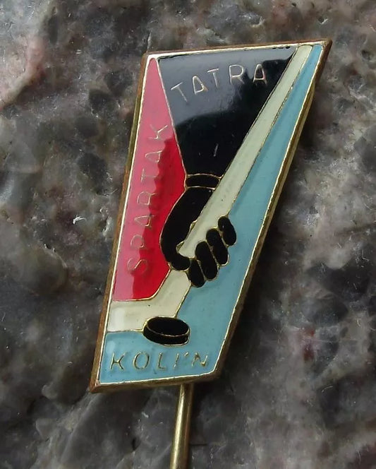 Vintage Spartak Tatra Kolin Czech Ice Hockey Club Team Czechoslovakia Pin Badge