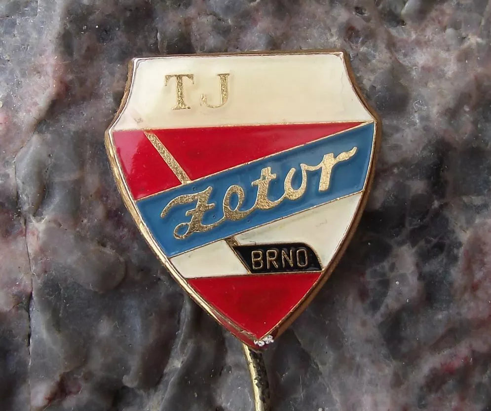 Vintage Zetor Brno Ice Hockey Czech Team Shield and Stick Logo Pin Badge