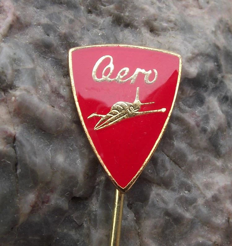 Vintage Aero L-39 L39 Albatros Albatross Jet Training Aircraft Shield Pin Badge - Badgecrazy