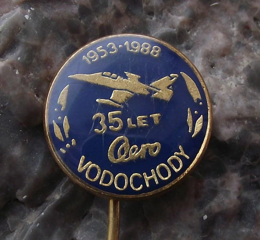 1988 Aero Vodochody Aircraft Factory 35th Anniversary L-39 Albatros Pin Badge - Badgecrazy