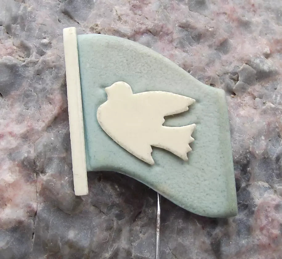 Vintage White Dove of Peace on Blue Flag Peacetime Plastic Pin Badge - Badgecrazy