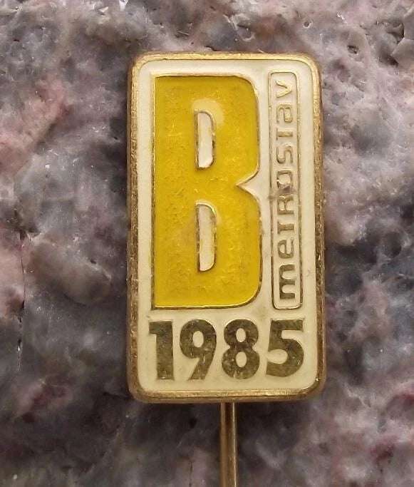 1985 Prague Metro Underground Railway Train Metrostav Line B Opening Pin Badge