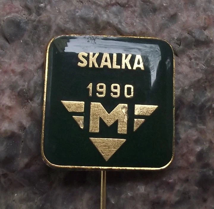 1990 Prague Metro Line A Skalka Extension Underground Railway Train Pin Badge
