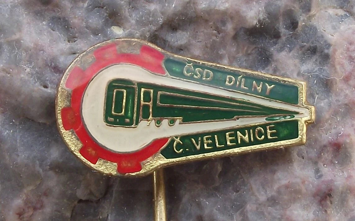 Vintage Czech Railways CSD Train Locomotive Repair Sheds Velenice Pin Badge
