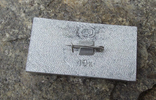 Vintage Aeroflot Aviation IL-18 Ilyushin Passenger Aircraft Pin Badge