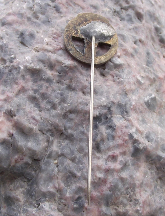 Vintage Czech State Sports Association CSTV 2nd Class Young Athlete Pin Badge