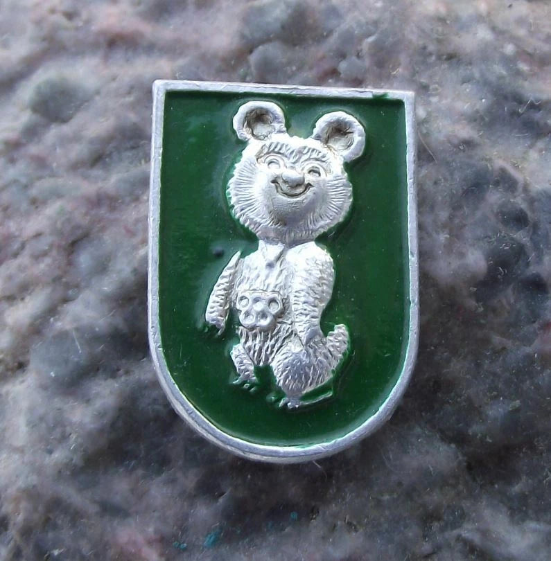 1980 Moscow Olympic Games Bear Mascot Misha Shield Pin Badge
