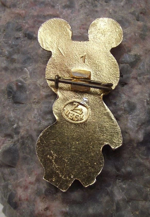 1980 Moscow Olympic Games Large Gold Teddy Bear Mascot Misha Pin Badge