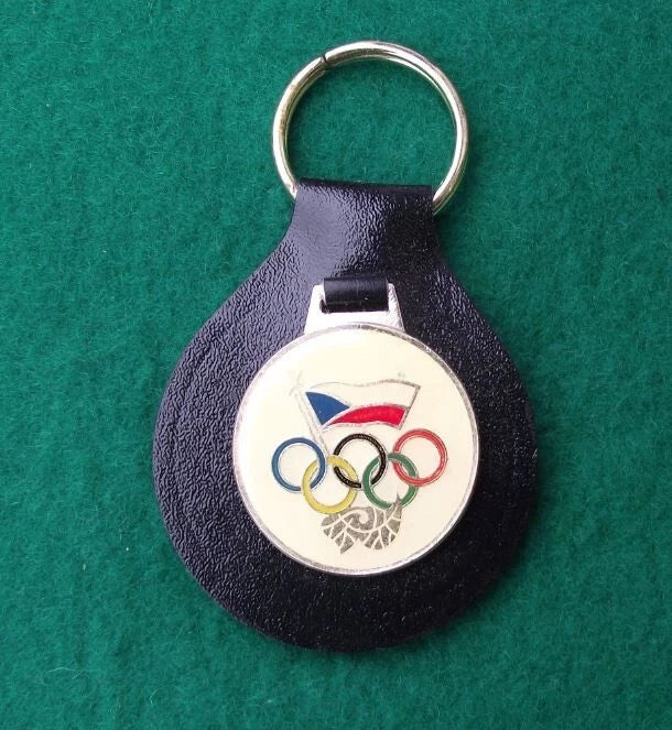 Vintage Olympic Rings Czech Committee COV Team Keychain Key Chain Keyring