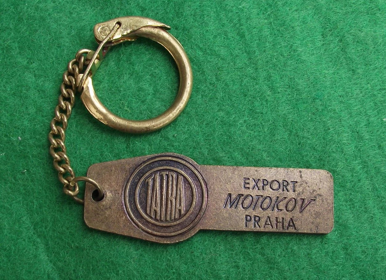 Vintage Rare Tatra 815 Czechoslovakia Truck Lorry Maker Logo Metal Key Ring