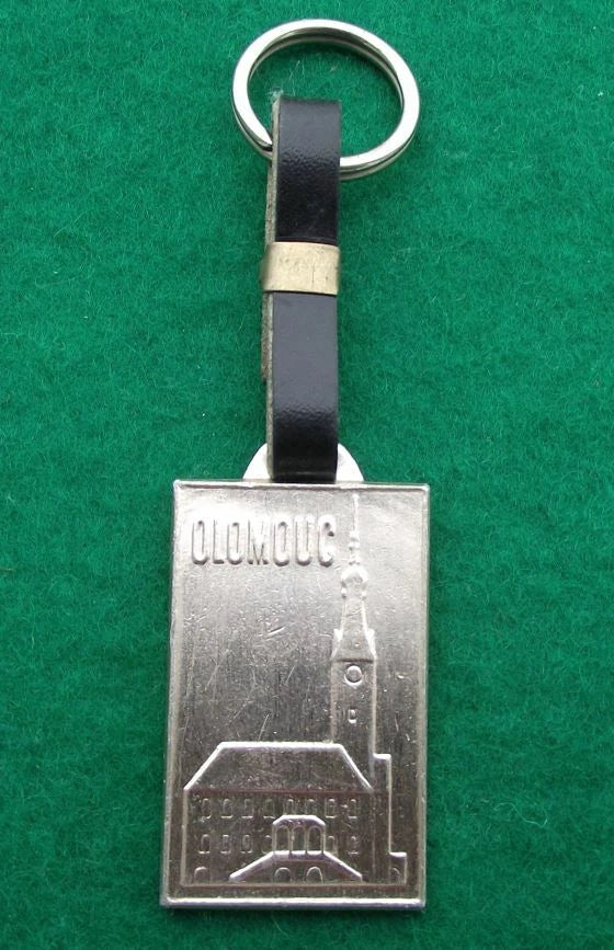 Vintage Olomouc Orloj Ancient Clock Czechoslovakia Souvenir Key Chain Keyring