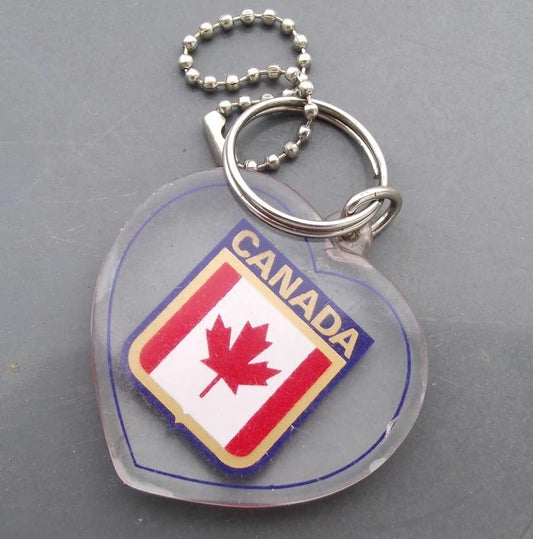 Vintage Heart Shaped Canada Flag Canadian Emblem Plastic Key Ring Key Chain
