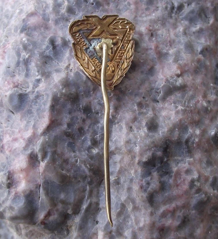 1961 FIM World MX Motocross Chamionships 10th Anniversary Race Pin Badge