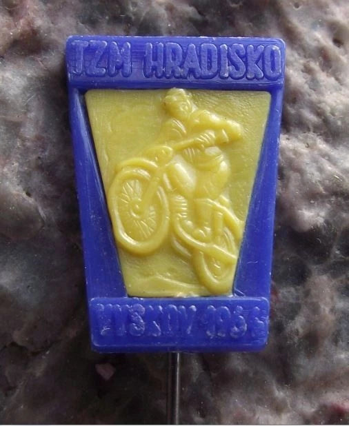 1964 Vyskov Motocross Leaping Jumping Motorbike & Rider MX Race Pin Badge