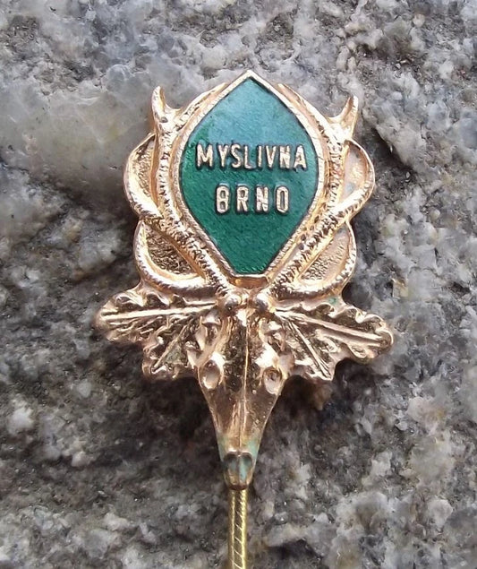 Vintage Brno Hunting Cabin Exhibition Deer Stag Skull Hunters Trophy Pin Badge