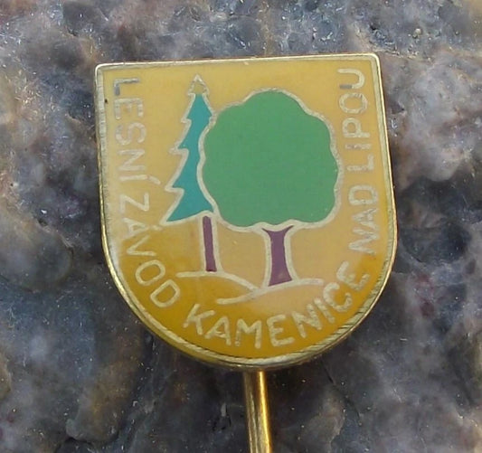 Vintage Czechoslovakia State Forestry LZ Kamenice Lipou Forest Pin Badge