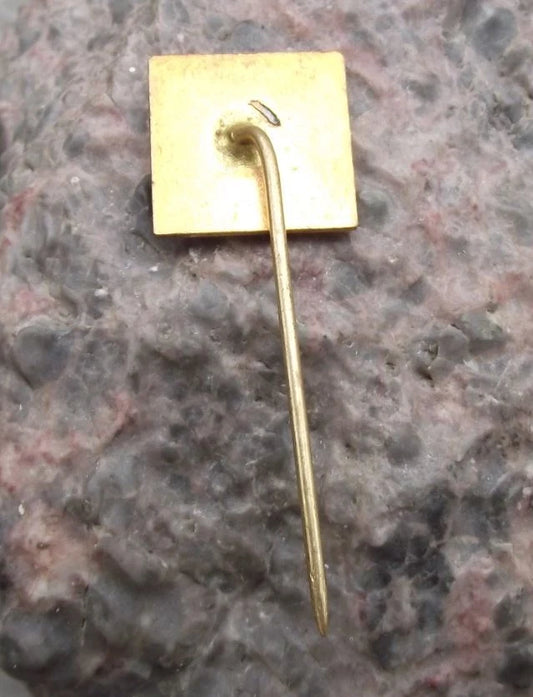 1975 Lovena Czech Shotgun Weapons Rifle Maker Target Logo Anniversary Pin Badge