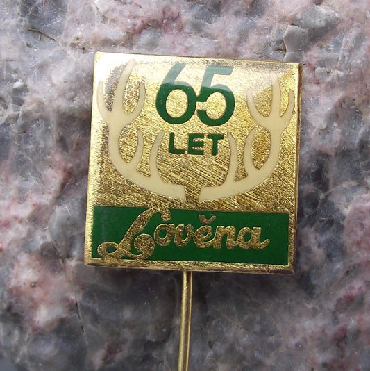 1985 Lovena Czech Double Barrelled Shotgun & Rifle Maker Stag Trophy Pin Badge