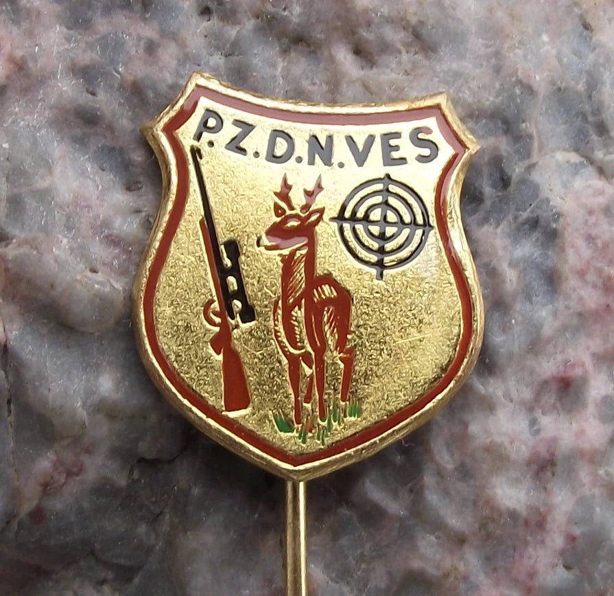 Vintage Devinska Nova Ves CMS Czech Hunting Association Deer Hunters Pin Badge