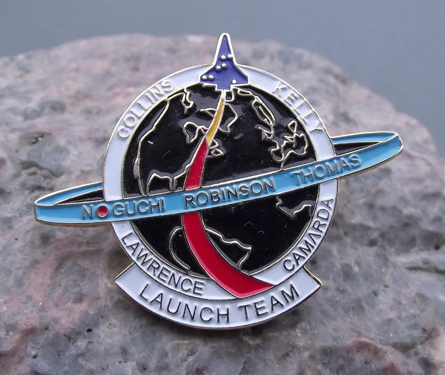 NASA Space Shuttle Mission STS 114 Discovery ISS Assembly Launch Team Pin Badge